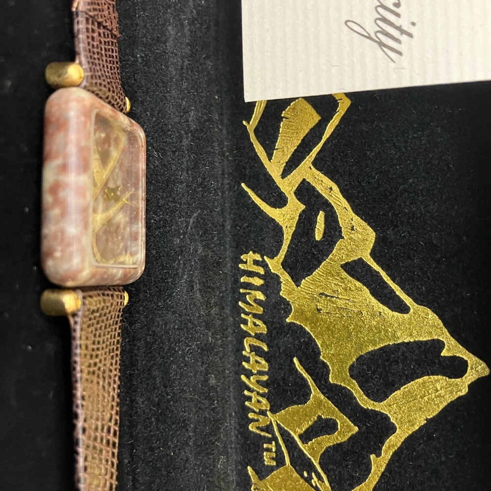 🆕 rare, Himalayan marble watch hand cut marble from the Himalayan’s leather band